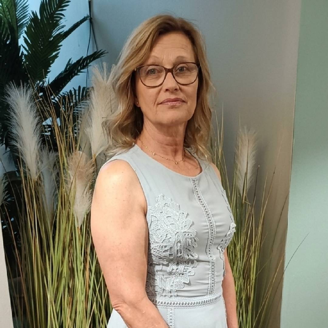 Suzanne